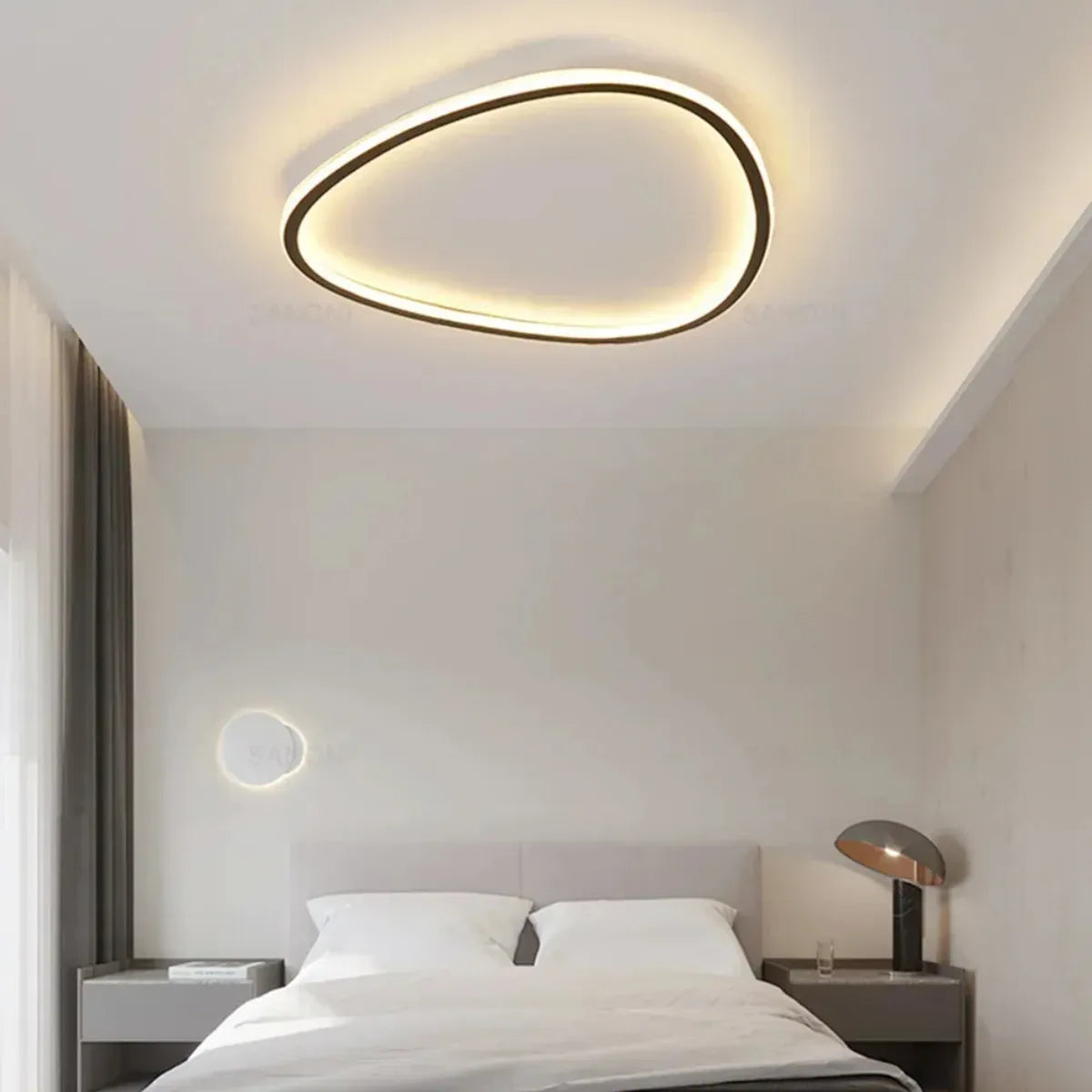 Lâmpada LED de Teto Triangular | Loja Tramo